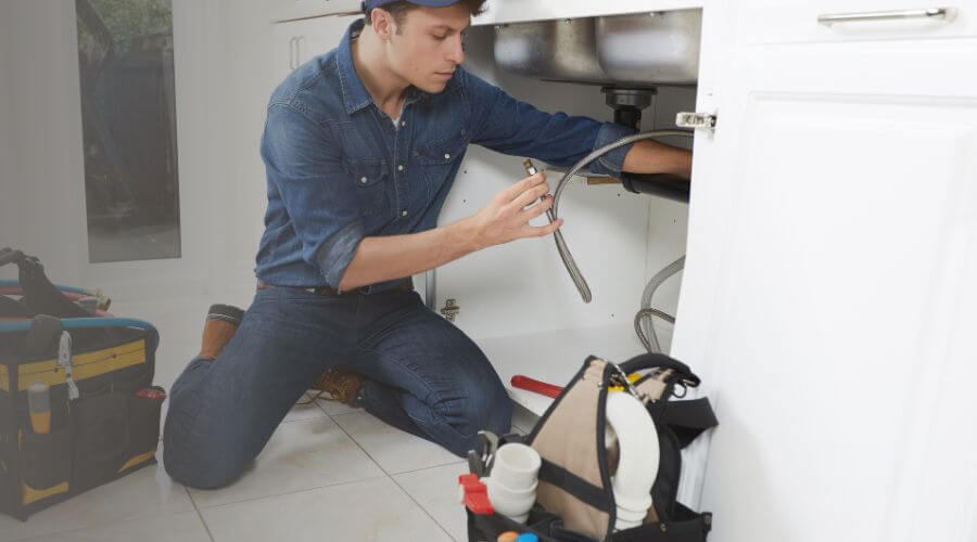 Professional same day plumber in Santa Fe, TX