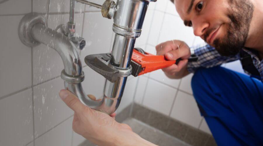 Professional same day plumber services in Santa Fe, TX